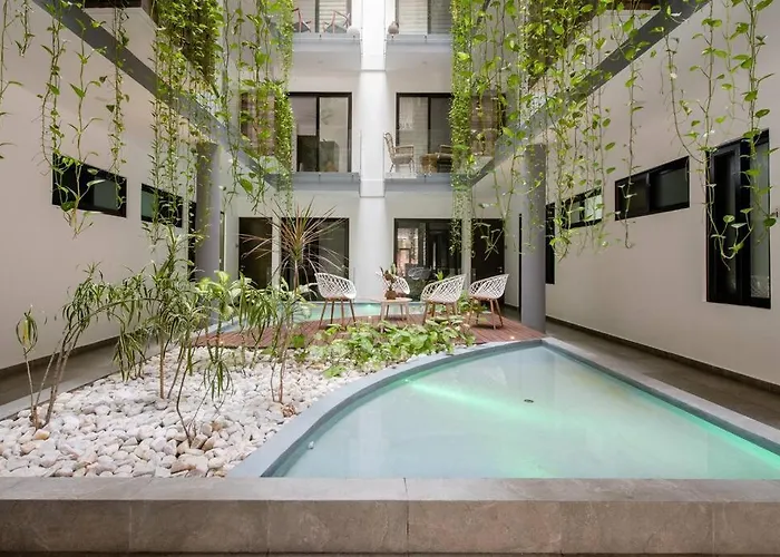 Onebr W Balcony Or Small In Playa Del Carmen, Bbq, Pool Infinite, Whirlpool, Ac, Tv Smart, 200mb 4*